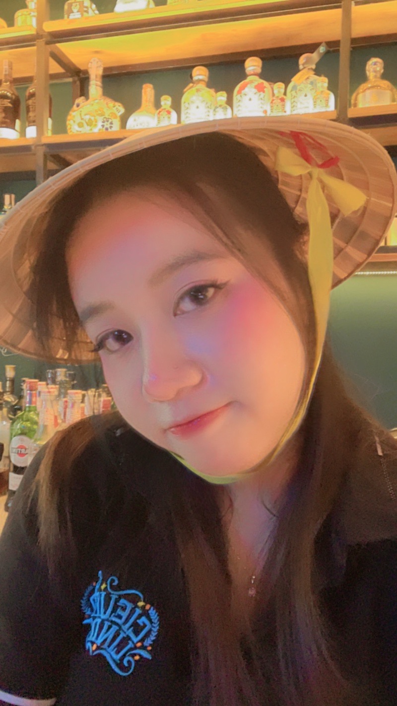 bé bé bồng bông 🐰